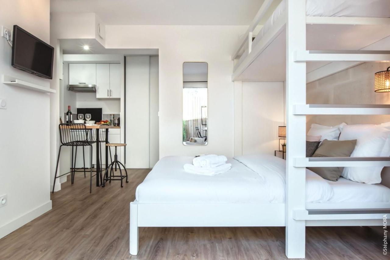 Life&Travel - Studio Cosy - Parking - Terrasse Бордо Екстериор снимка